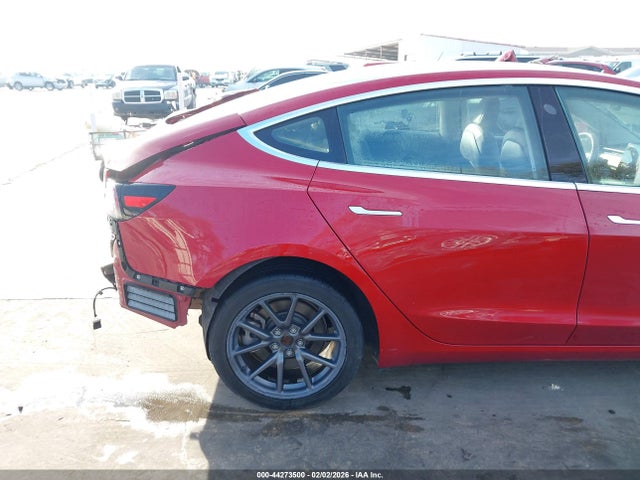 Aukcja sprzedaży 2018 Tesla Model 3 Long Range/performance, vin: 5YJ3E1EB3JF087958, numer aukcji: 44273500