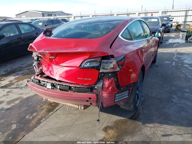 2018 TESLA MODEL 3 5YJ3E1EB3JF087958 Photo 3