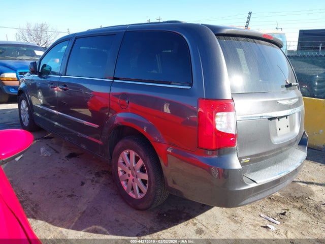 2016 CHRYSLER TOWN & COUNTRY 2C4RC1BGXGR186094 Photo 2