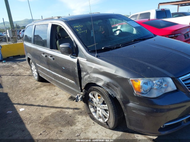2016 CHRYSLER TOWN & COUNTRY 2C4RC1BGXGR186094 Photo 5