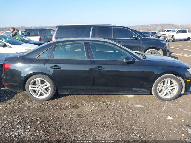44273562 :رقم المزاد ، WAUANAF46HN056588 vin ، 2017 Audi A4 2.0t Premium مزاد بيع