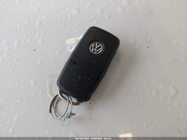 WVGAV7AX9HK035562 Volkswagen Tiguan 2.0t/2.0t S