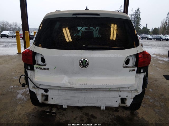 WVGAV7AX9HK035562 Volkswagen Tiguan 2.0t/2.0t S