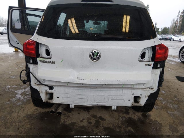 WVGAV7AX9HK035562 Volkswagen Tiguan 2.0t/2.0t S