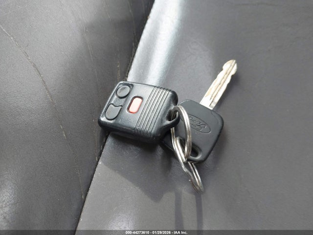 2002 FORD ESCAPE 1FMYU04172KA70141 Photo 10