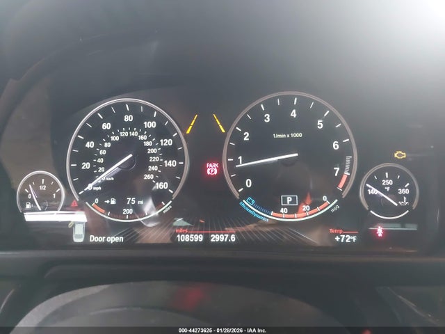 Продажа на аукционе авто 2015 Bmw 550i Xdrive, vin: WBAKP9C58FD979569, номер лота: 44273625
