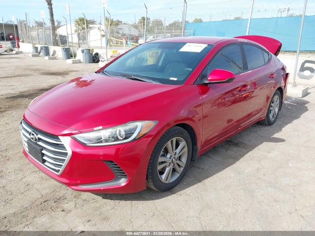 KMHD84LF9JU611930 Hyundai ELANTRA SEL