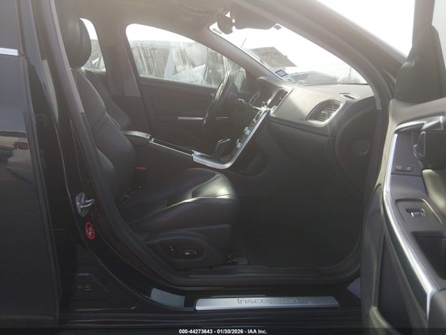 2018 VOLVO S60 INSCRIPTION LYV402HM2JB178338 Photo 4