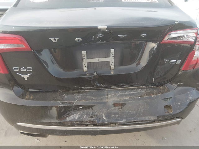 2018 VOLVO S60 INSCRIPTION LYV402HM2JB178338 Photo 5