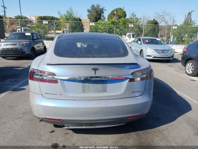 Auction sale of the 2015 Tesla Model S 85d/p85d, vin: 5YJSA1H43FF090595, lot number: 44273670