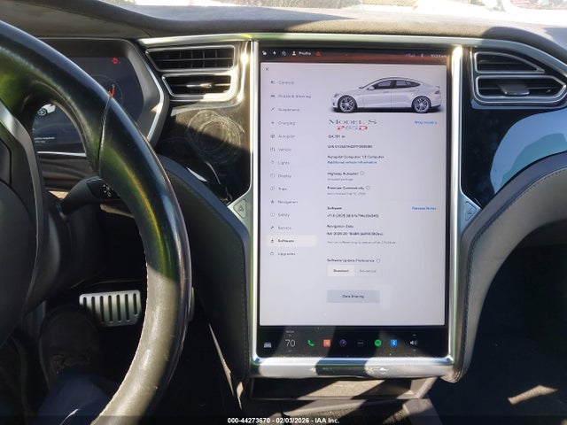 Auction sale of the 2015 Tesla Model S 85d/p85d, vin: 5YJSA1H43FF090595, lot number: 44273670