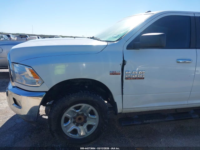 44273684 :رقم المزاد ، 3C6TR4DT0GG146328 vin ، 2016 Ram 2500 Slt مزاد بيع