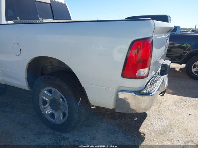 44273684 :رقم المزاد ، 3C6TR4DT0GG146328 vin ، 2016 Ram 2500 Slt مزاد بيع