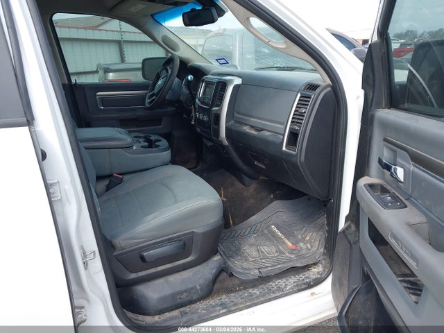 44273684 :رقم المزاد ، 3C6TR4DT0GG146328 vin ، 2016 Ram 2500 Slt مزاد بيع