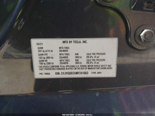 2021 TESLA MODEL Y 5YJYGDEE5MF241683 Photo 8
