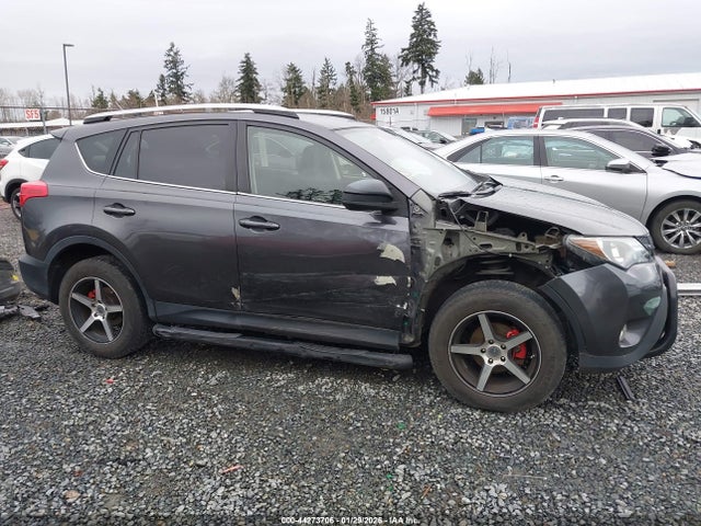 Toyota RAV4 LE 2015 JTMBFREV2FJ024044 Image 14