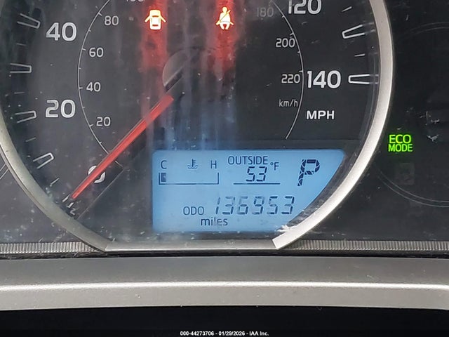 Toyota RAV4 LE 2015 JTMBFREV2FJ024044 Image 16