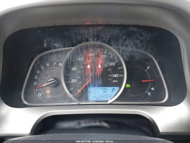 Toyota RAV4 LE 2015 JTMBFREV2FJ024044 Image 7