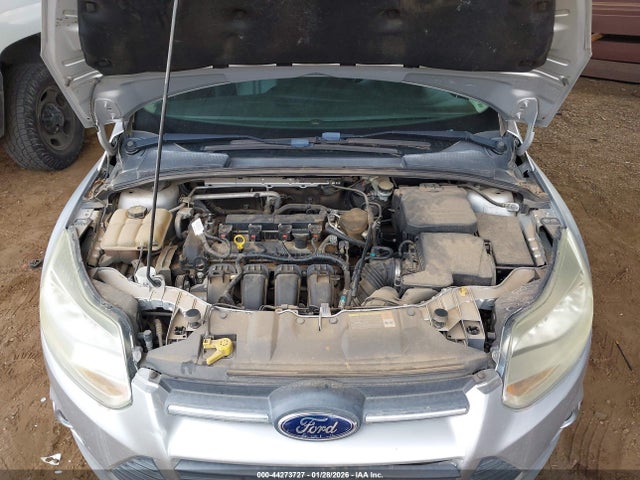 1FADP3K27EL239392 Ford FOCUS SE