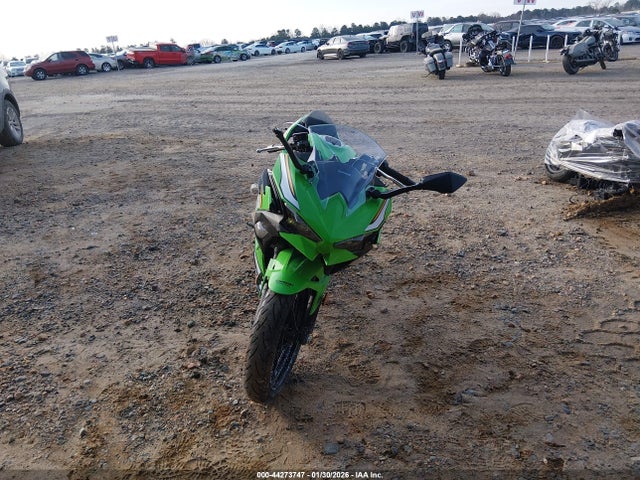 2025 KAWASAKI EX500 ML5EXGH11SDA63964 Photo 4