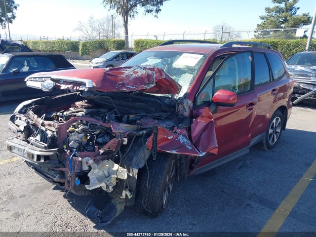 Subaru Forester 2.5i Premium 2017 JF2SJAEC0HH560047 Image 2