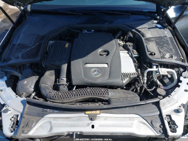55SWF4JBXJU280298 Mercedes-Benz C 300
