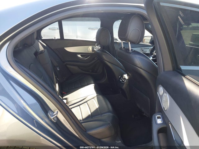 55SWF4JBXJU280298 Mercedes-Benz C 300