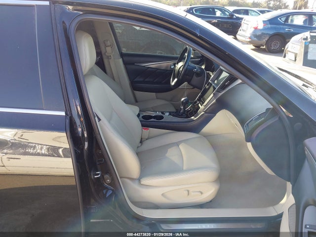 JN1EV7AP2HM739373 Infiniti Q50 3.0t Premium