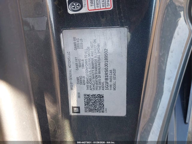 2018 CHEVROLET CAMARO 1G1FB1RS0J0189502 Photo 8