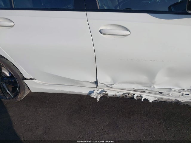 WBA5U7C03LA232313 BMW 3 Series M340i