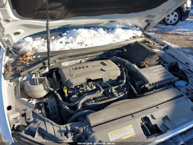 2016 AUDI A3 WAUC7GFF9G1069624 Photo 9