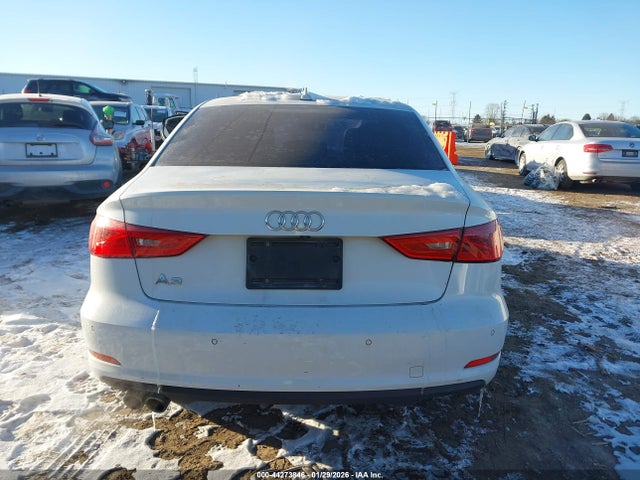 44273846 :رقم المزاد ، WAUC7GFF9G1069624 vin ، 2016 Audi A3 1.8t Premium مزاد بيع