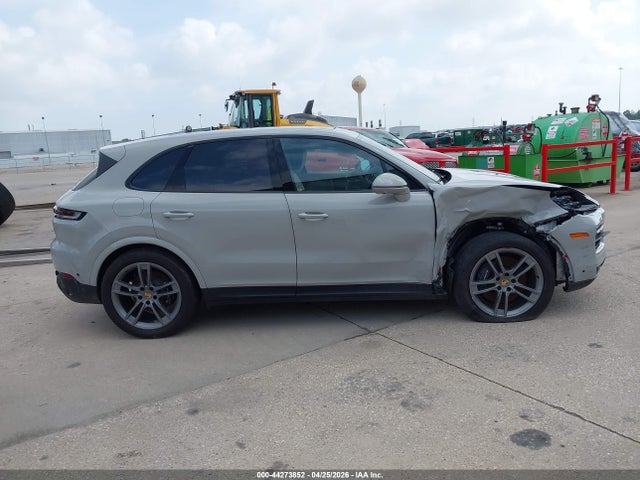 WP1AA2AY4SDA00482 Porsche Cayenne