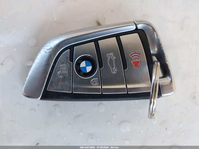 BMW M550i Xdrive 2020 WBAJS7C09LCD20729 Image 11