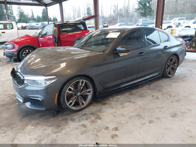 BMW M550i Xdrive 2020 WBAJS7C09LCD20729 Image 2