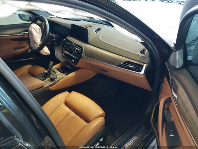 BMW M550i Xdrive 2020 WBAJS7C09LCD20729 Image 5