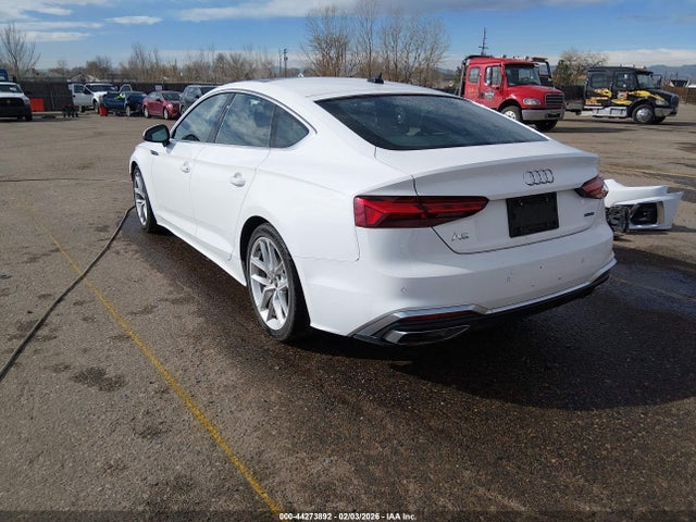 2024 AUDI A5 SPORTBACK WAUFACF58RA049866 Photo 2