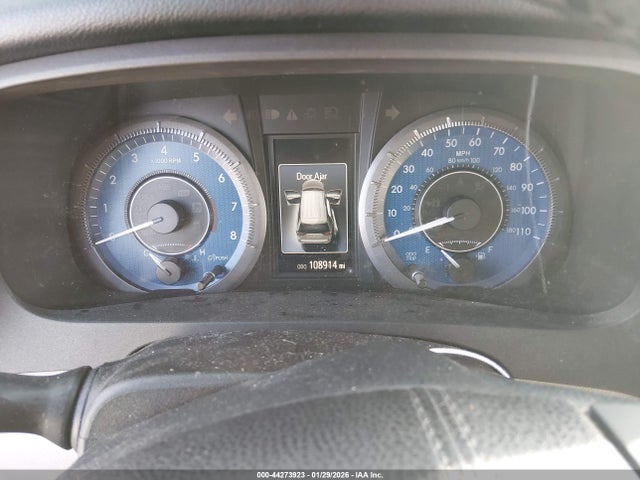 5TDYK3DCXFS670423 Toyota Sienna Xle 8 Passenger
