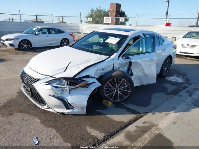 2022 LEXUS ES 300H 58ADA1C19NU014976 Photo 1