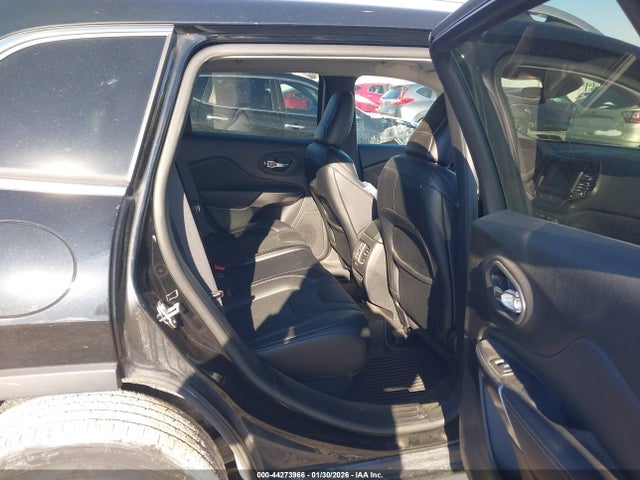 1C4PJMMX3MD241432 Jeep Cherokee Latitude Lux 4x4