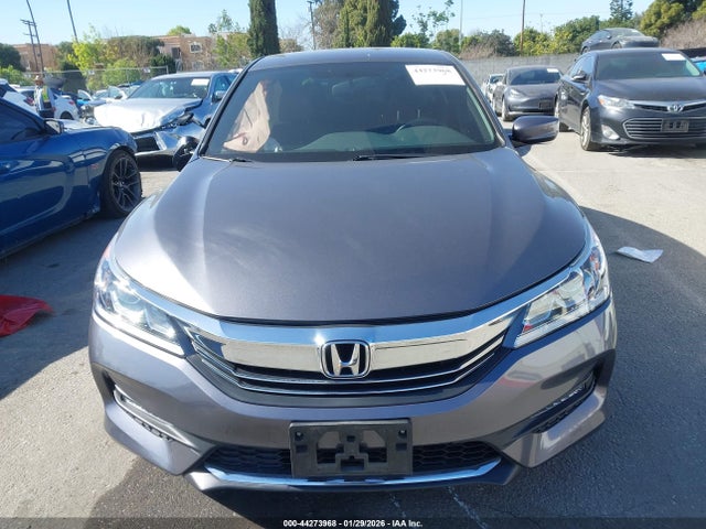 1HGCR2F52HA145243 Honda Accord Sport