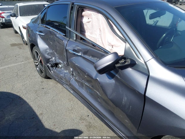 1HGCR2F52HA145243 Honda Accord Sport