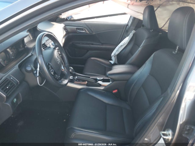 1HGCR2F52HA145243 Honda Accord Sport