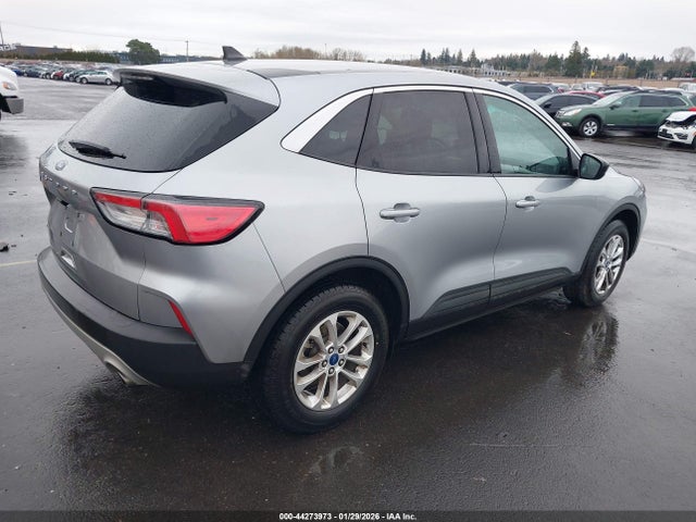 1FMCU0G66NUB62495 Ford ESCAPE SE