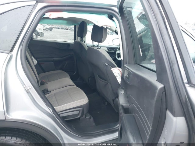1FMCU0G66NUB62495 Ford ESCAPE SE
