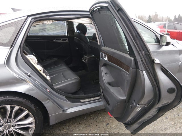 KMHGN4JE5FU040038 Hyundai Genesis 3.8