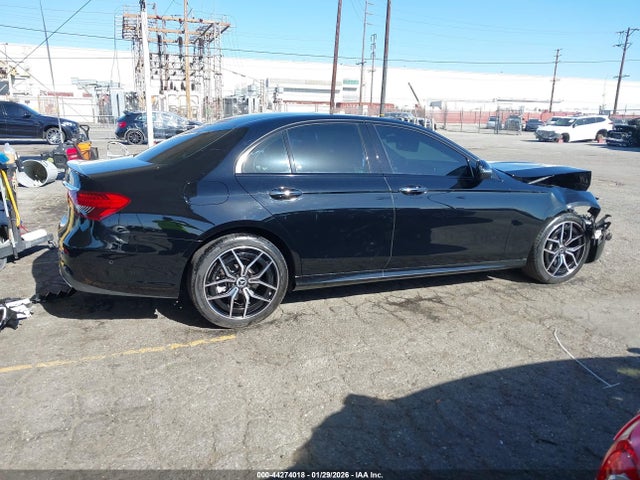 44274018 :رقم المزاد ، W1KZF8DB8PB185371 vin ، 2023 Mercedes-benz E 350 مزاد بيع