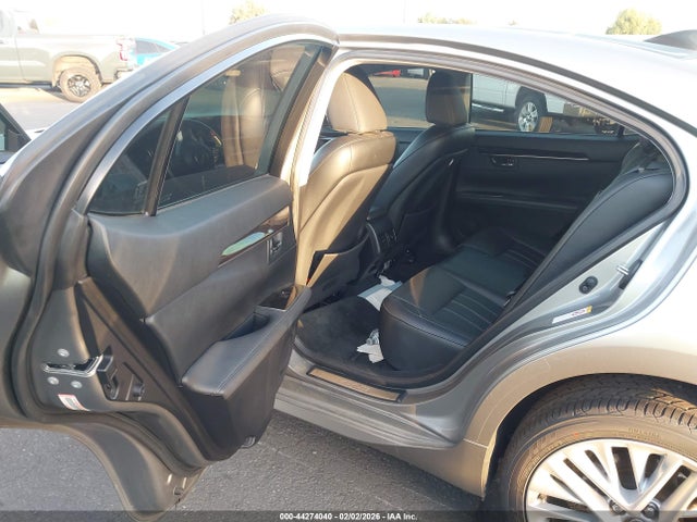 58ABK1GG7JU116323 Lexus ES 350