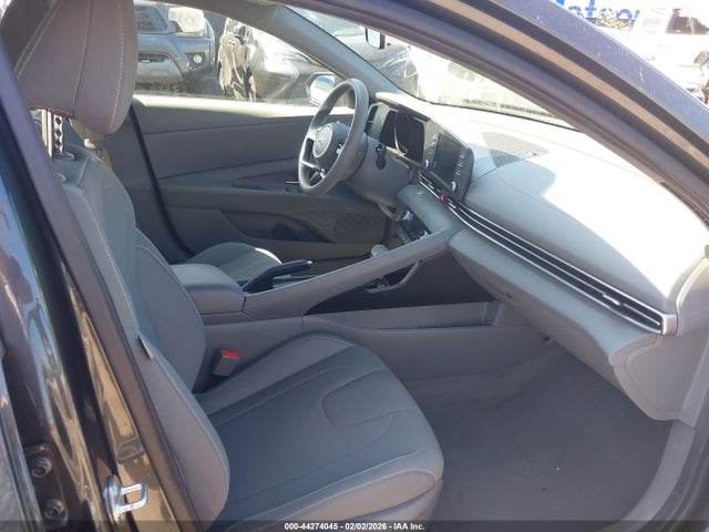 Hyundai ELANTRA SEL 2023 5NPLM4AG8PH114717 Image 5