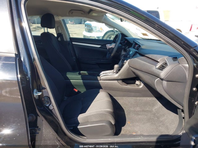 2018 Honda Civic Lx მანქანა იყიდება აუქციონზე, vin: 2HGFC2F50JH606008, აუქციონის ნომერი: 44274047